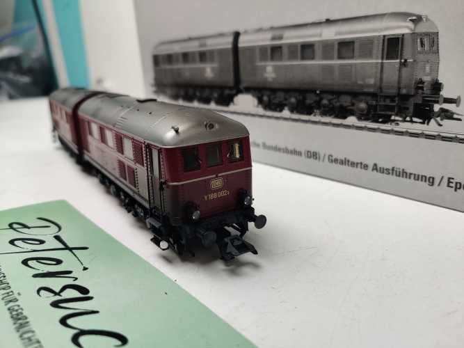 Märklin / AC / H0 / 37285 schwere Diesel-Doppellokomotive / BR V 188 / DB / Mfx / Sound / OVP