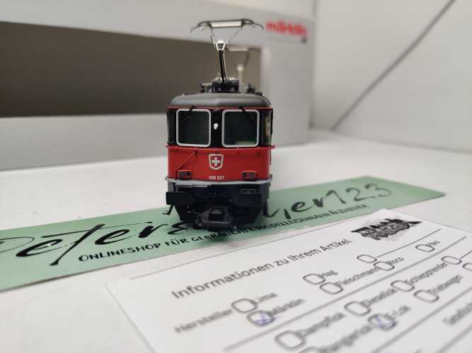 Märklin / AC / H0 / 37347 Schweizer Elektrolokomotive / Serie Re 4/4 II Serie 420 / SBB / Mfx / OVP