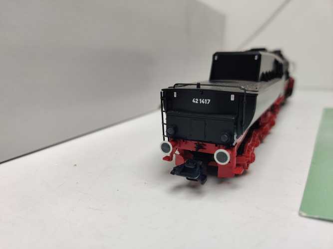 Märklin / AC / H0 / 39042 schwere Güterzug-Dampflokomotive / BR42 / DB / Mfx / Sound / OVP