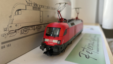 MÄRKLIN H0 AC 39830 / BR182  Elektrolokomotive  DB / Digital / Sound / OVP