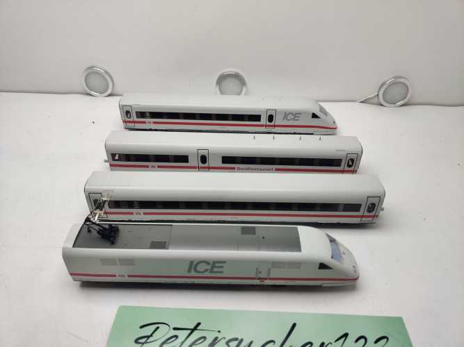 Märklin / AC / H0 BR402 016-0 Triebzug des InterCity Express ICE 2 / 4 - Teilig mit Bordrestaurant / Fx / Sound