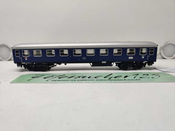 Märklin H0 AC 4027 / 11853 Personenwagen 1.Kl. / Blau / Blech / DB / Licht