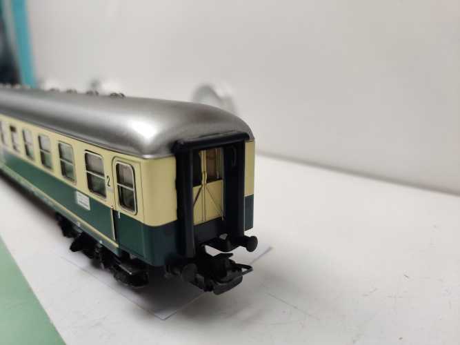 Märklin H0 AC 4198 / Reisezugwagen Büm 234 / DB / Blech