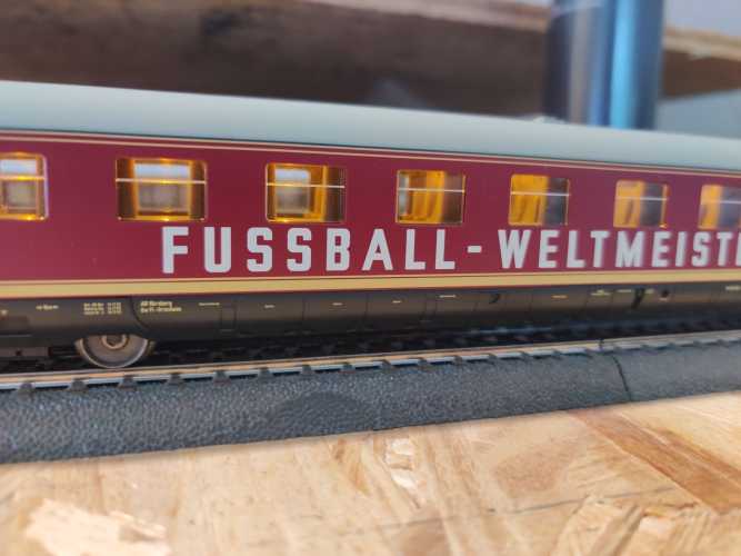Märklin H0 AC 42080 Abteilwagen "Fussball WM 1954" 2.Kl VM08.5 / Licht / DB