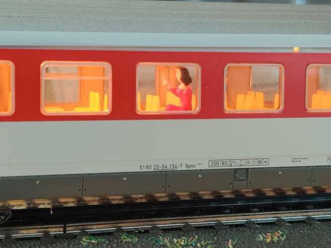 Märklin H0 AC 42271 IC-Großraumwagen 2.Kl Bpmz291.2 / Licht / NEM / DB