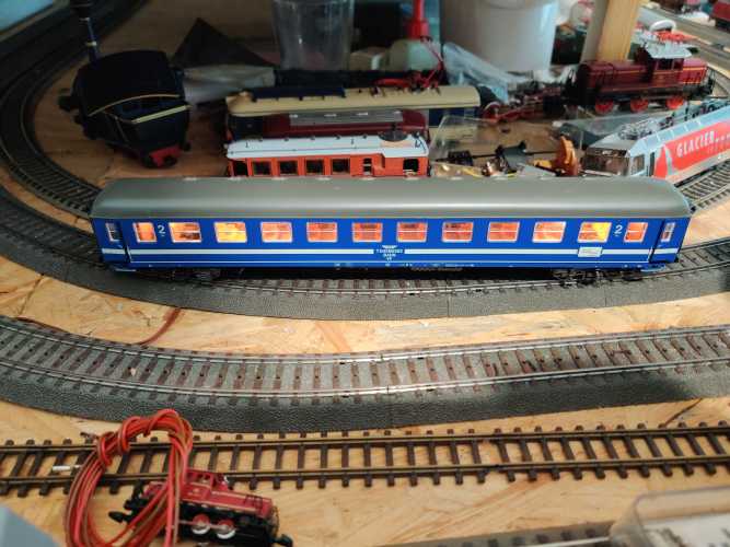Märklin H0 AC 42892-2 / Personenwagen aus Set „Tegernsee“ der Tegernsee-Bahn (TAG) im Epoche IV/V / NEM / Licht