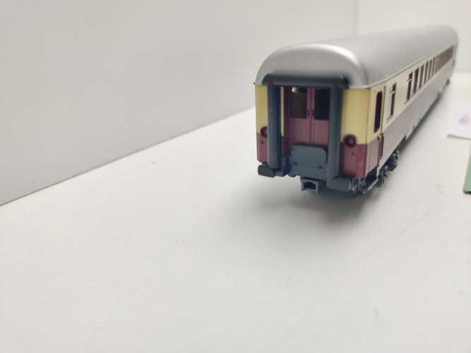 Märklin H0 AC 42991-2 TEE Großraumwagen "Helvetia" 1.Kl Apüm121 / Licht / NEM / DB