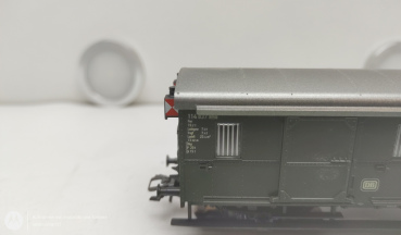 Märklin H0 AC 114 837 Gepäckwagen mit Rücklicht / Grün / DB / Schiebetüren
