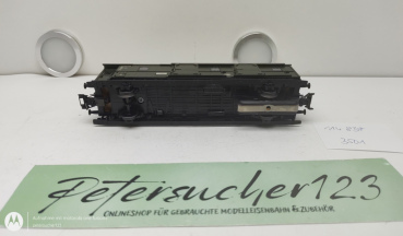 Märklin H0 AC 114 837 Gepäckwagen mit Rücklicht / Grün / DB / Schiebetüren