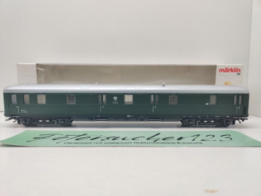 Märklin H0 AC 43267 Schürzen-Postwagen Exportmodell  F4h / NEM / ÖBB / OVP weiß