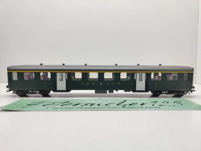 Märklin H0 AC 43360 Leichtstrahlwagen 1.Kl A / NEM / SBB