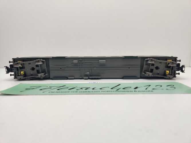 Märklin H0 AC 43360 Leichtstrahlwagen 1.Kl A / NEM / SBB
