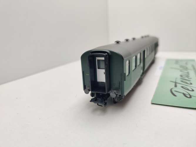Märklin H0 AC 43370 Leichtstrahlwagen 2.Kl B / NEM / SBB