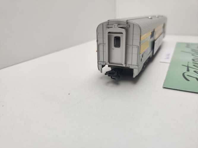 Märklin H0 AC 43603 Umbau zu "the Ghan" Gepäckwagen / NEM
