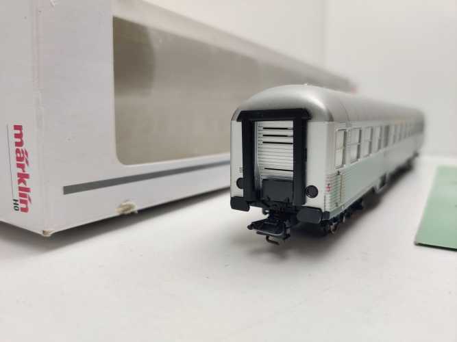 Märklin H0 AC 43810 Nahverkehrswagen "Silberling" 1.-2.Kl / NEM / DB / OVP