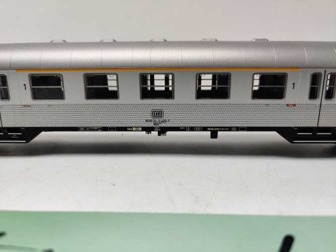 Märklin H0 AC 43898 / Nahverkehrswagen 1./2. Klasse (ABnrzb 704) der DB / NEM