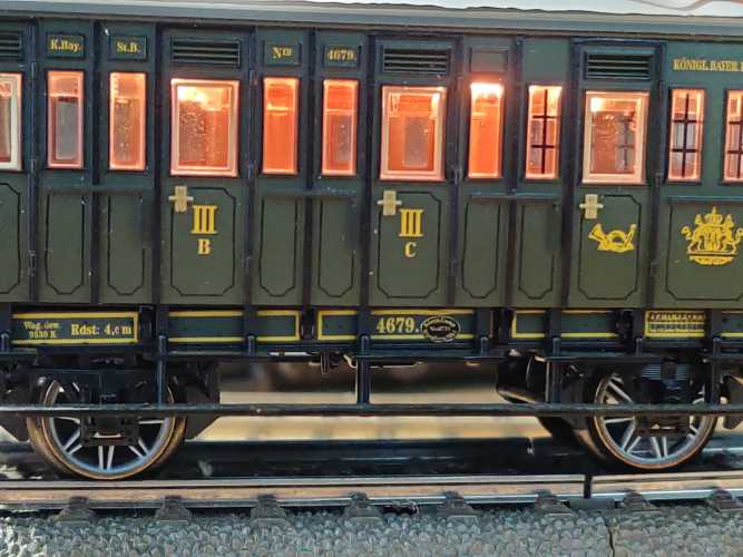Märklin H0 AC 43984-04 Wagen mit Postabteil / Licht Kupplung / NEM / K.Bay.Sts.B.