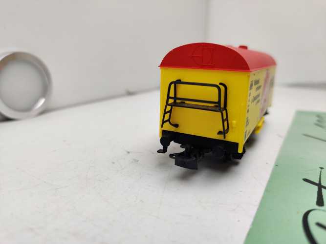 Märklin H0 AC 44213 / zweiachsiger Kühlwagen / Ichqrs 377 / Limonadenmarke Sinalco / DB