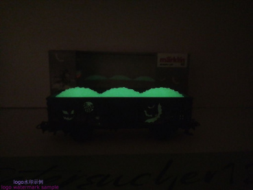 Märklin H0 AC 44232 off. Güterwagen "Halloween - glow in the dark" / OVP startup