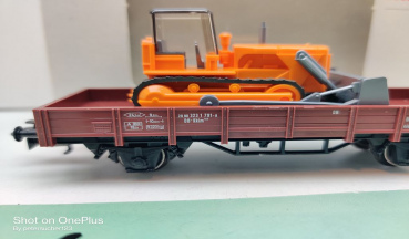 Märklin H0 AC 4424 Niederbordwagen mit Planierraupe / Kklm 505 / DB / OVP weiß