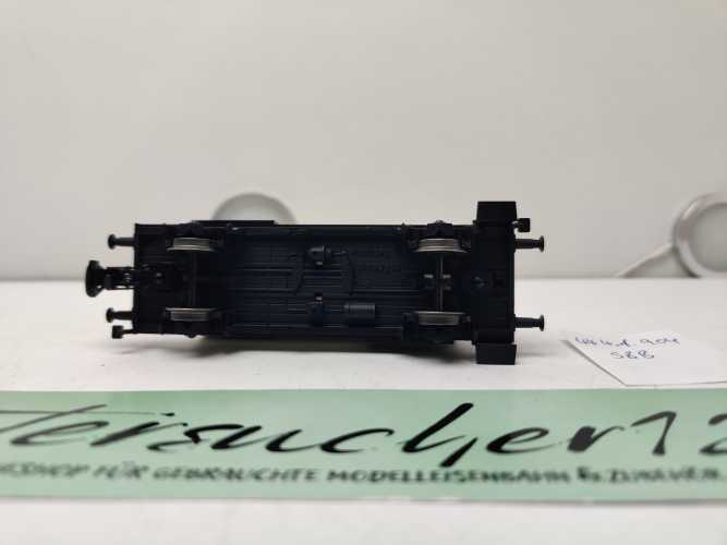 Märklin H0 AC 4441-904-98708 Mineralöl-Kesselwagen "AVIA" / SBB