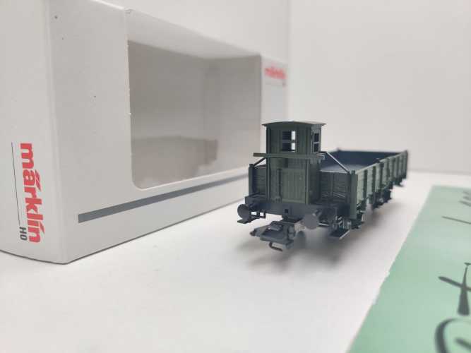 Märklin H0 AC 46157 Niederbordwagen Bremserhaus / NEM / K.Bay.Sts.B. / OVP weiß