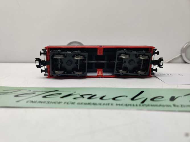 Märklin H0 AC 46249 / 665 2 035-2 / vierachsigen Sattelwagen NEM / DB Cargo