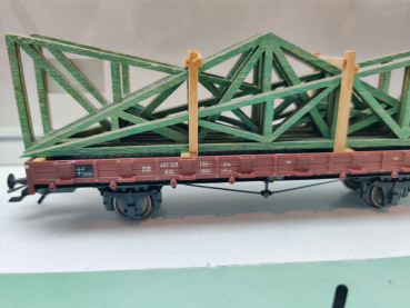 Märklin H0 AC 46362 Rungenwagen mit Fachwerk Dachbinden / R02 / NEM / DB / OVP weiß