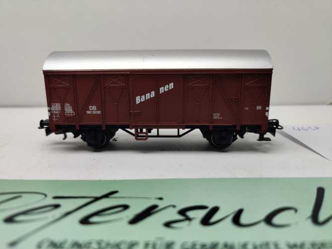 Märklin H0 AC 4637 / gedeckter Güterwagen / Kühlwagen  Bananentransport (Bauart Tnoms 59 / Tnomehs 59) / DB