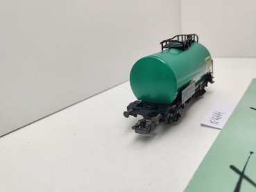 Märklin H0 AC 4644 Mineralöl-Kesselwagen "BP" / DB