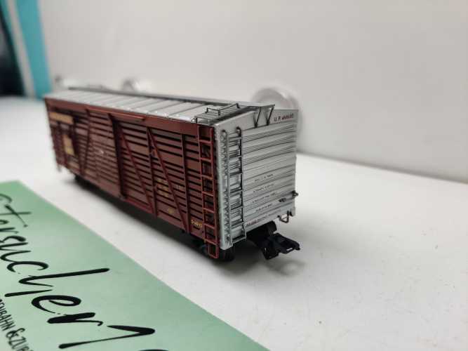 Märklin H0 AC 46860D / 4-Achser Güterwagen /  Union Pazific / U.P. / NEM