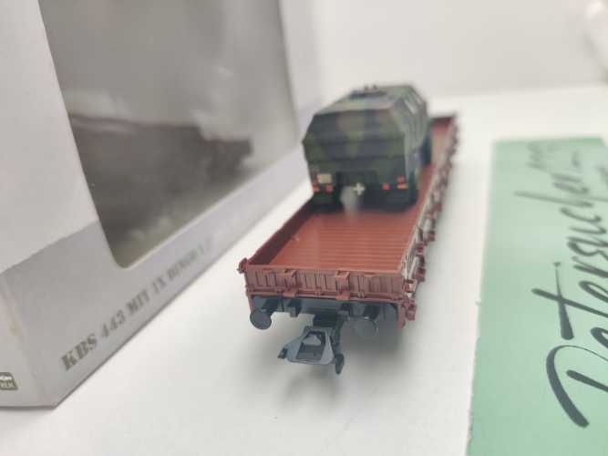 Märklin H0 46952 4MFOR Panzerwagen-Transport mit "Dingo" Kbs443 / NEM / DB / OVP