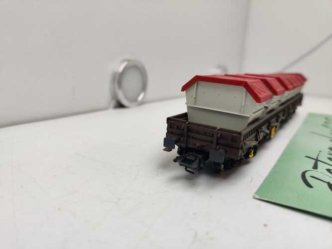 Märklin H0 AC 47086 vierachsigen Niederbordwagen der Bauart Rens 2 mit umklappbaren Rungen