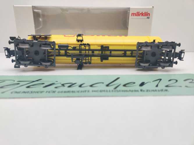 Märklin H0 4756 Mineralöl-Kesselwagen "SHELL" / NEM / Privat, DB / OVP weiß