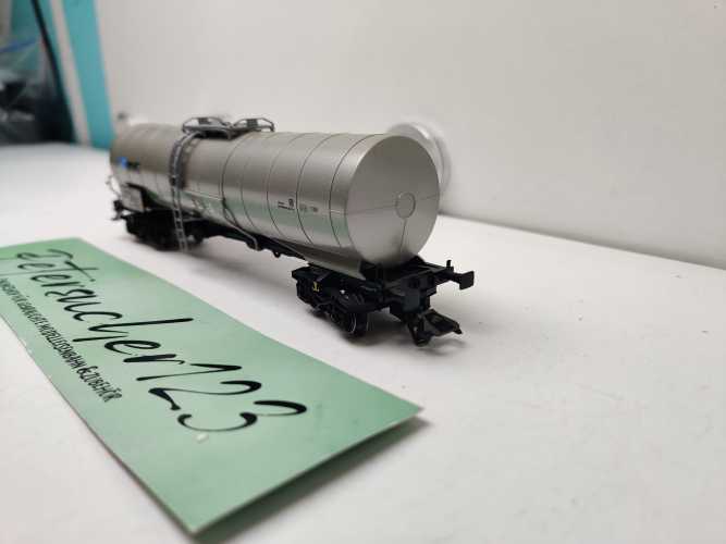 Märklin H0 AC 47564 / 4-Achser Kesselwagen / KVG / NEM / DB