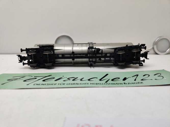 Märklin H0 AC 47564 / 4-Achser Kesselwagen / KVG / NEM / DB