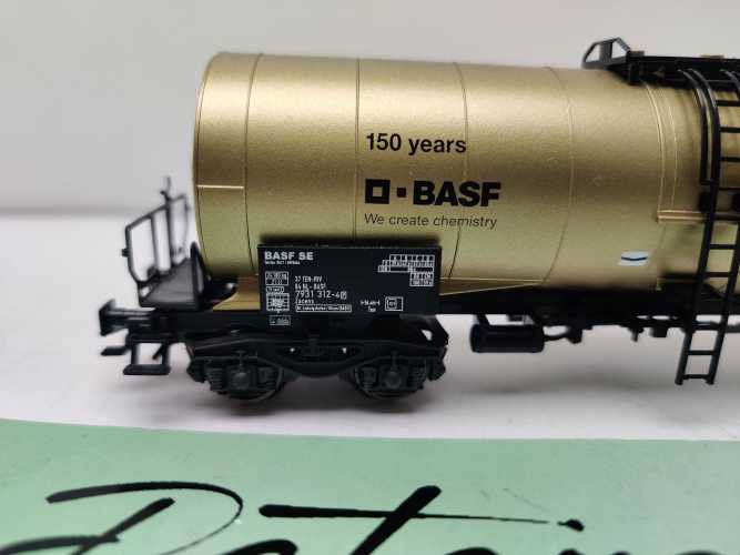 Märklin H0 AC 47561.008 / 4-Achser Kesselwagen / BASF 150 YEARS / NEM / BASF