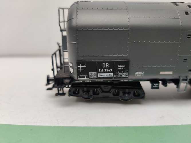 Märklin H0 AC aus Set 47906 / 3943 Vierachsige Heizöl-Dienstgutwagen / Bauart Ksl 3504 /DB / NEM