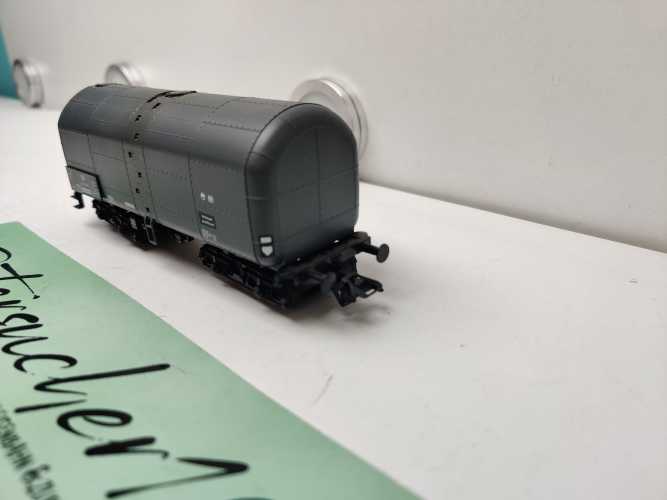 Märklin H0 AC aus Set 47906 / 3943 Vierachsige Heizöl-Dienstgutwagen / Bauart Ksl 3504 /DB / NEM