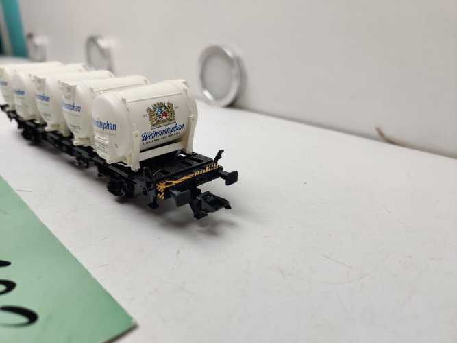 Märklin H0 AC 48535 / zweiachsiger Behälter-Tragwagen der Bauart Lbgjs 598 / Weinstephan / DB