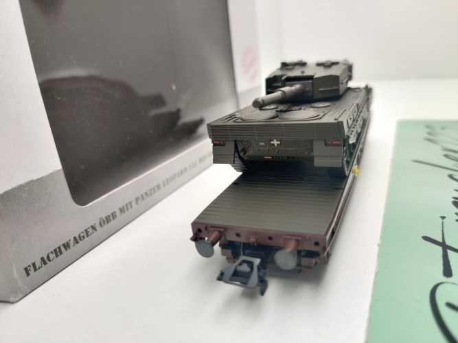 Märklin H0 48683 4MFOR Panzertransport "Leopard 2A1" Samm / NEM / ÖBB / OVP