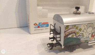 Märklin H0 AC 48704 gedeckter Güterwagen "Looney Tunes" / 1.FC JW 2004 / OVP weiß