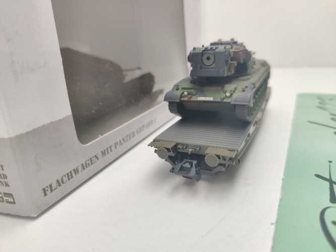 Märklin H0 48712 4MFOR Panzertransport "Gepard" Rlmmps650 / NEM / BW, DB / OVP