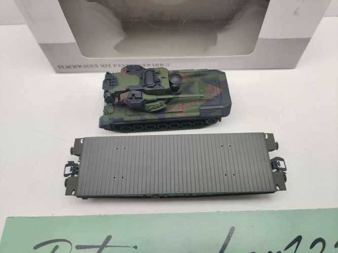 Märklin H0 48712 4MFOR Panzertransport "Gepard" Rlmmps650 / NEM / BW, DB / OVP