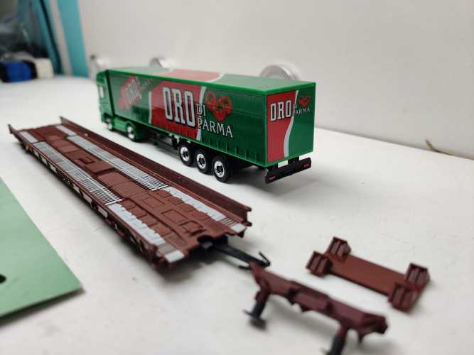 Märklin H0 AC 498 3 182-4 / rollende Landstraße / LKW ORO / NEM / DB