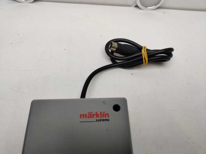 Märklin 60125 Digitaler Bus-Verteiler / Terminal-Verlängerung