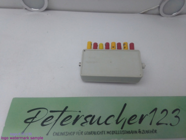 Märklin H0 7274 Stellpult / Analoges Schaltpult mit 4 Ein-/Ausschaltern / Stecker