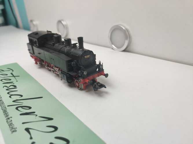 Märklin H0 AC BR75 057 / 2865 Dampflok / Analog