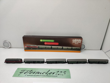MÄRKLIN Z DC 8131 / fünfteiliges Nahverkehrs-Zugset „Allgäu-Zollern-Bahn“ der Deutschen Bundesbahn DB / Analog / OVP