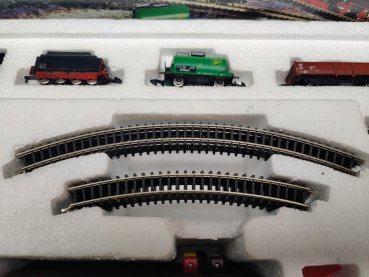 Märklin Z DC 81780 Güterzug-Startpackung mit Gleisanlage und Fahrgerät / OVP